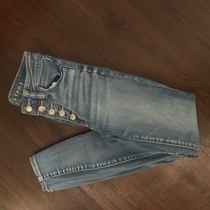 American Eagle super high-rise jeans!